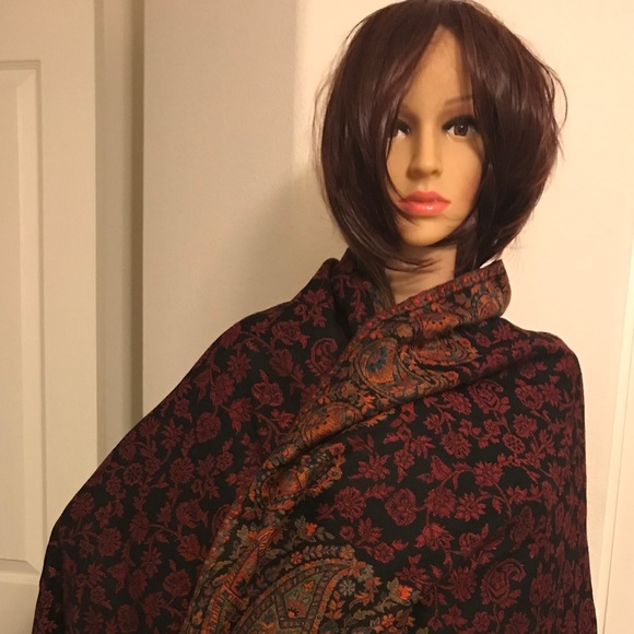 Accessories - Beautiful authentic Kashmiri Kani jamavar shawl